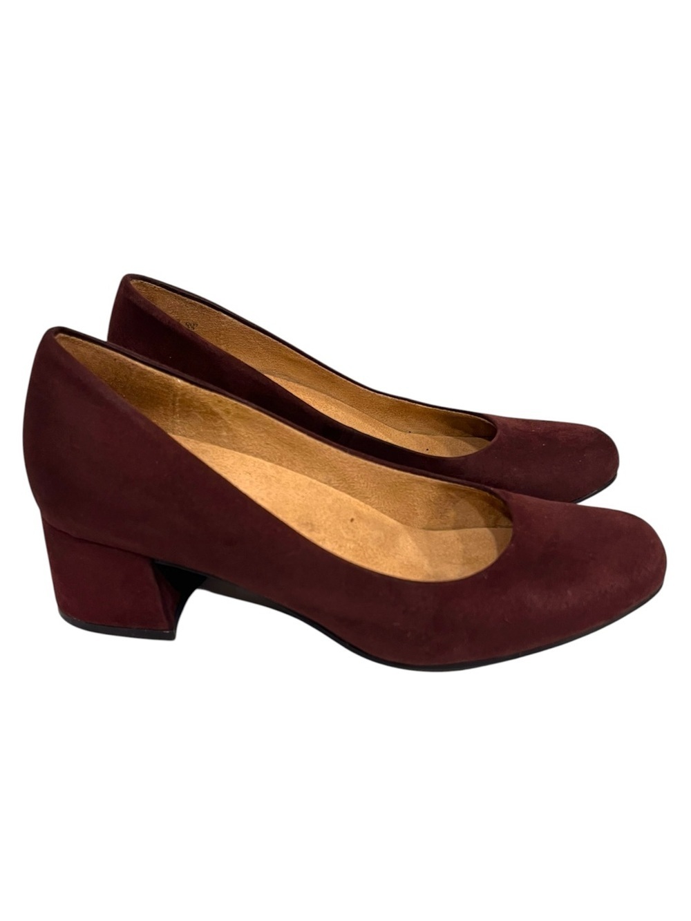 Naturalizer Burgundy Suede Round-Toe Low Block Heels 6 - Picture 3 of 7